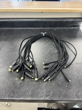 Amazonbasics 647213046175 Lot Of 10 3ft Mini Display Port Dp To Hdmi Adapter Cable Cord Amazon Basics