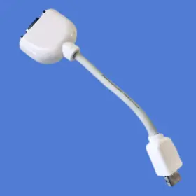 008874102 Apple Genuine Mini Dvi To Vga Adapter