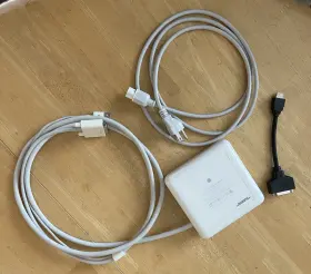 Apple 054320000097 Dvi To Adc Adapter. Model A1006 With Hdmi