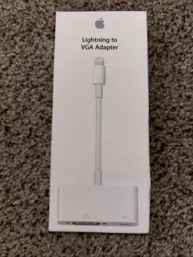 Apple 547597815595 Lighting To Vga Adapter Brand New