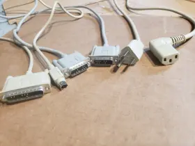 590-0555-a Apple Lot Of 3 Vintage Cables