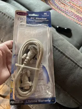 F2n028-06 Belkin New Pc Monitor Cable To A Vga Or Svga 6ft
