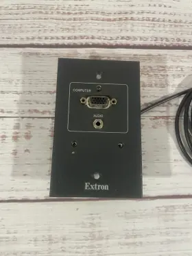 Wp150 Extron Vga Wallplate With Computer Video And Pc Audio Connect