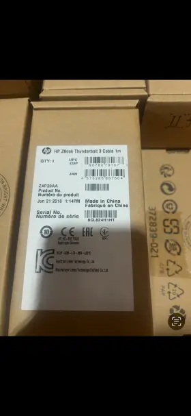 914966-001 Hp 914039-001 New In Box Zbook Thunderbolt 3 1m Cable