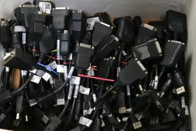 Hpk-481409-001 Hp Startech Foxconn Lot Of 80 Displayport Dp To Dvi Video Adapters Bizlink
