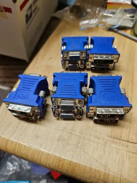 E27334-001 Intel Dvi-a M To Vga F Adapter 10 Pieces