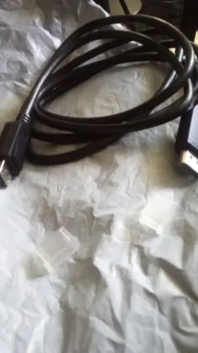 2449b Onn 6ft Male And Hdmi Cable