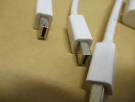 P137-06n-vga Tripp Lite Lot Of 20 Iogear Mini Displayport Adapter To Vga #2
