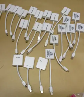 P137-06n-vga Tripp Lite Lot Of 20 Iogear Mini Displayport Adapter To Vga